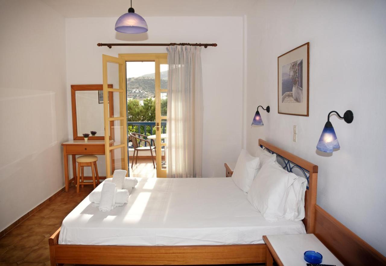 Cavo D'Oro Hotel Mpatsi Eksteriør billede